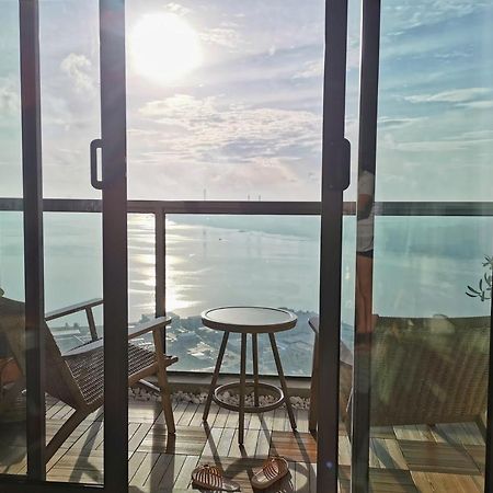 Yussy 2 Bedroom Sea View Condo At R&F Princess Cove Джохор Бахру Екстериор снимка