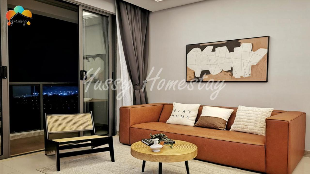 Yussy 2 Bedroom Sea View Condo At R&F Princess Cove Джохор Бахру Екстериор снимка