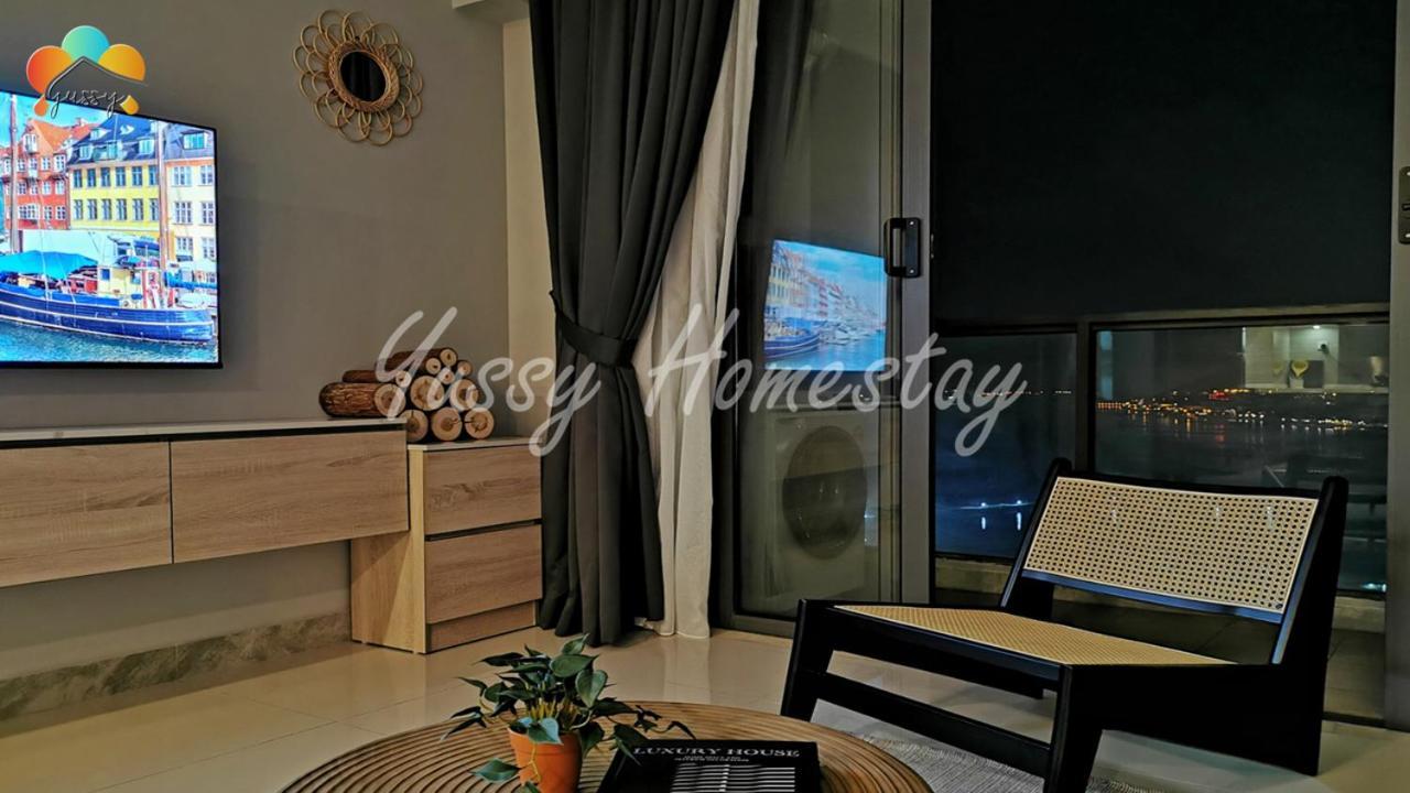 Yussy 2 Bedroom Sea View Condo At R&F Princess Cove Джохор Бахру Екстериор снимка