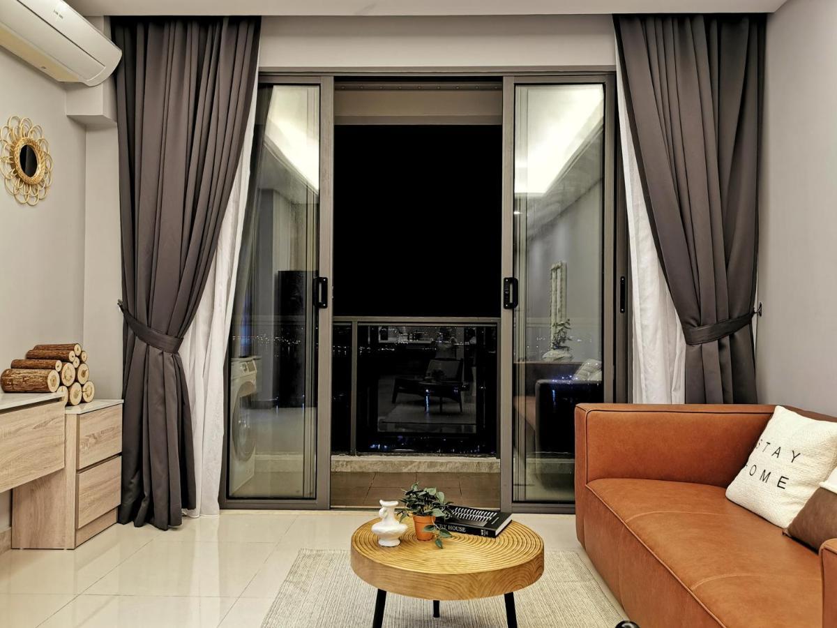 Yussy 2 Bedroom Sea View Condo At R&F Princess Cove Джохор Бахру Екстериор снимка