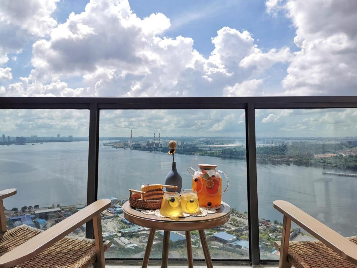 Yussy 2 Bedroom Sea View Condo At R&F Princess Cove Джохор Бахру Екстериор снимка