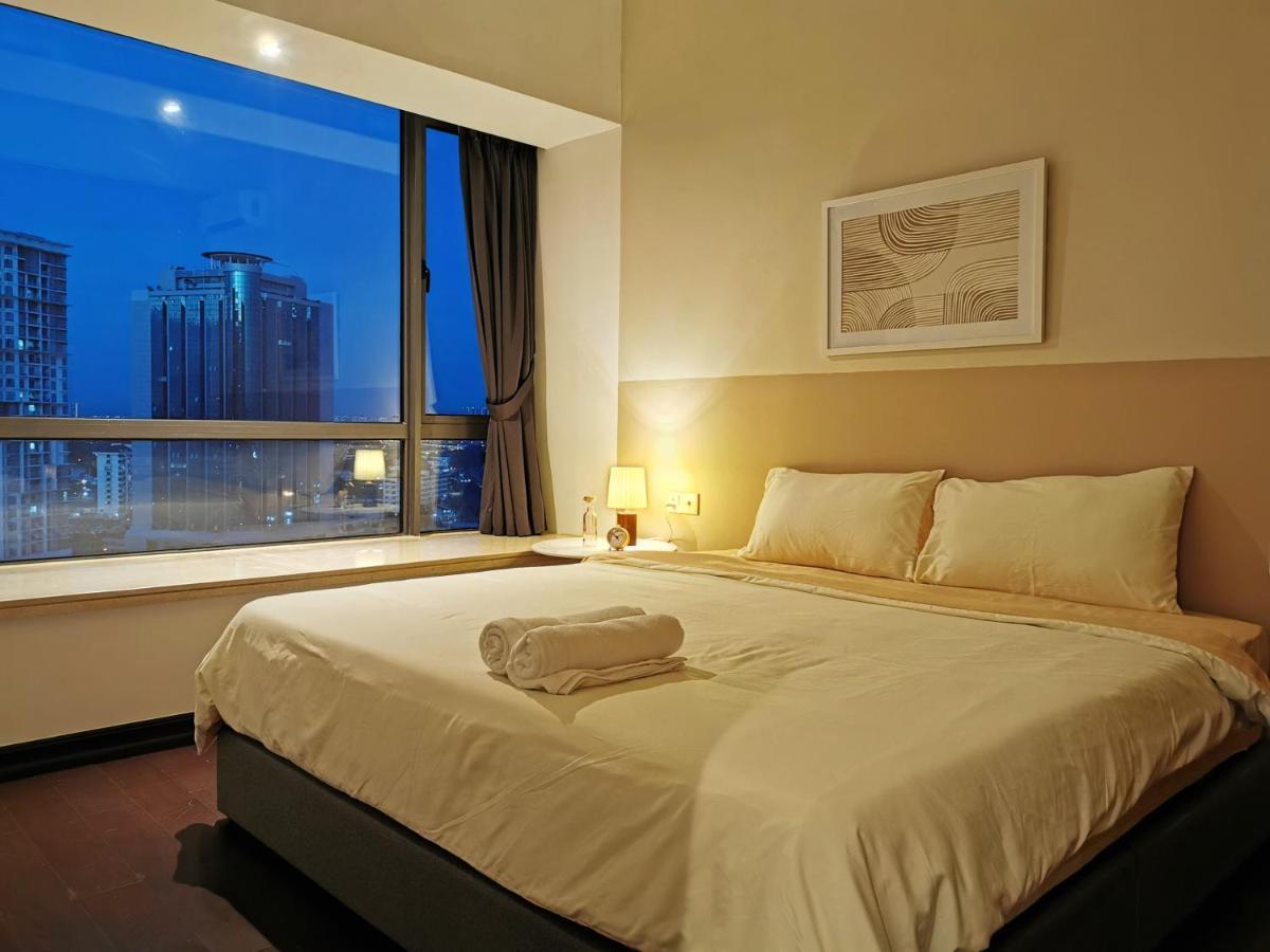 Yussy 2 Bedroom Sea View Condo At R&F Princess Cove Джохор Бахру Екстериор снимка